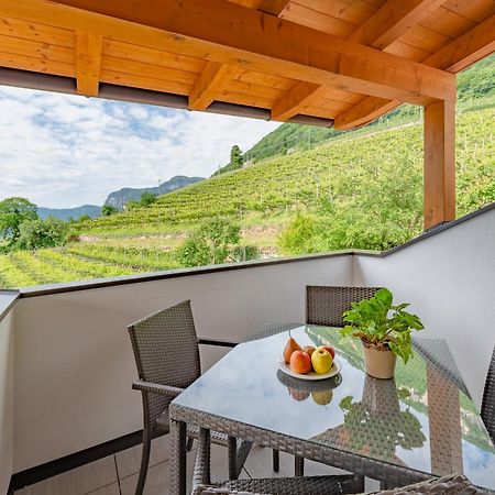 Appartement Finkenhof: Ferienwohungen - Urlaub Auf Dem Bauernhof à Termeno Extérieur photo