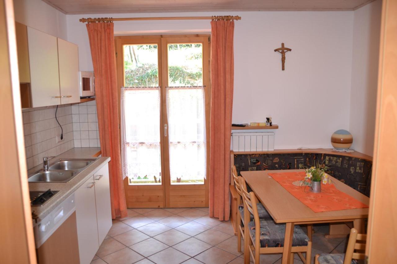 Appartement Finkenhof: Ferienwohungen - Urlaub Auf Dem Bauernhof à Termeno Extérieur photo