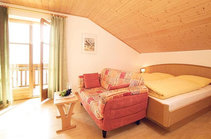 Appartement Finkenhof: Ferienwohungen - Urlaub Auf Dem Bauernhof à Termeno Extérieur photo