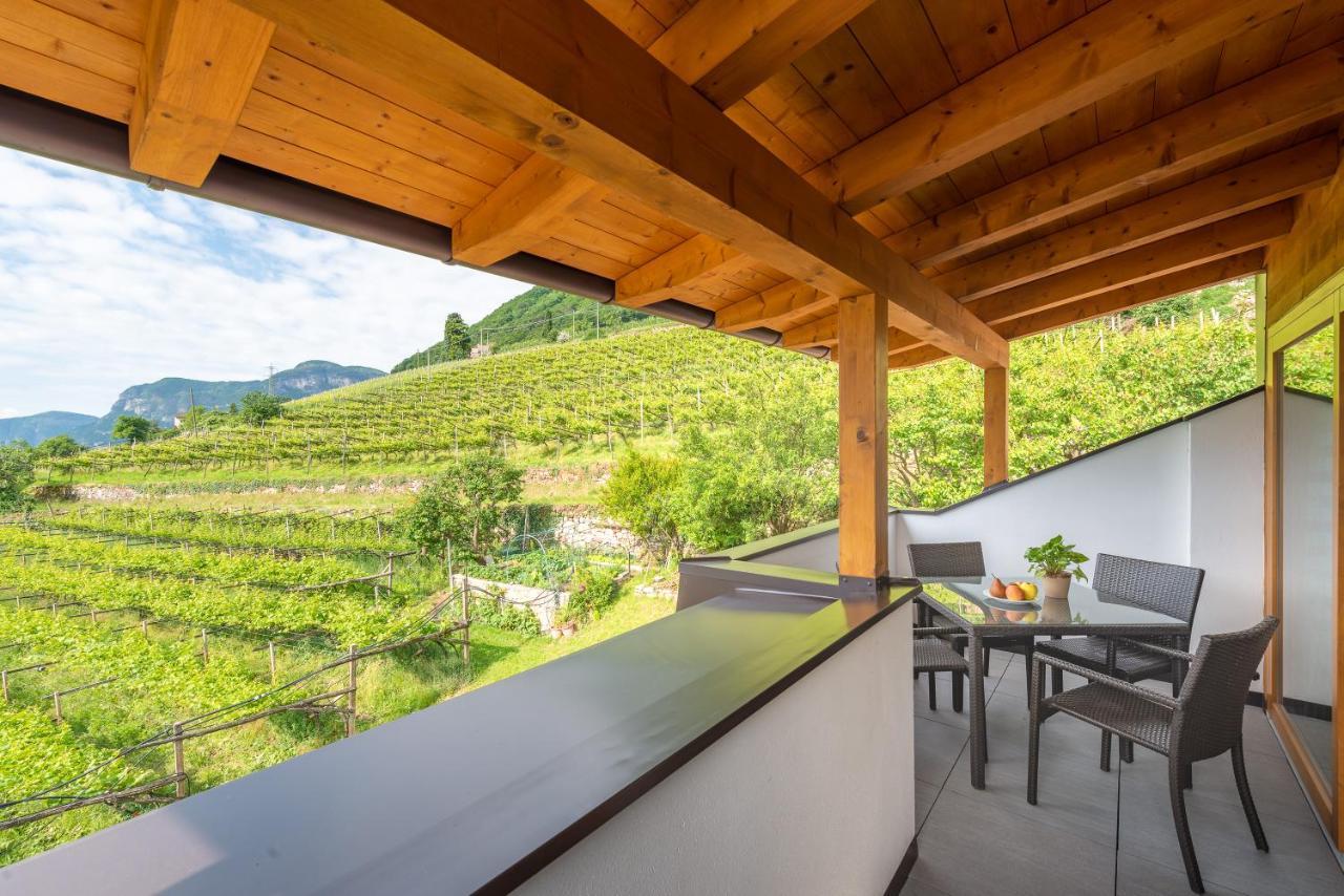 Appartement Finkenhof: Ferienwohungen - Urlaub Auf Dem Bauernhof à Termeno Extérieur photo